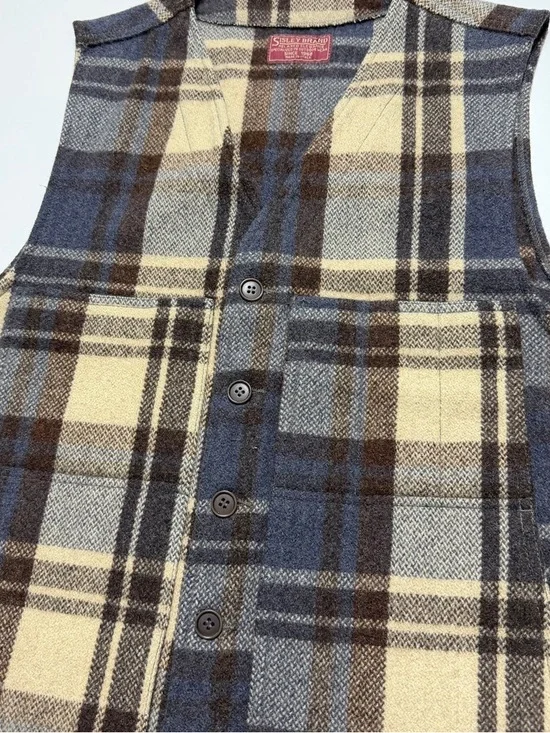 Sold - Picture 3 of 9